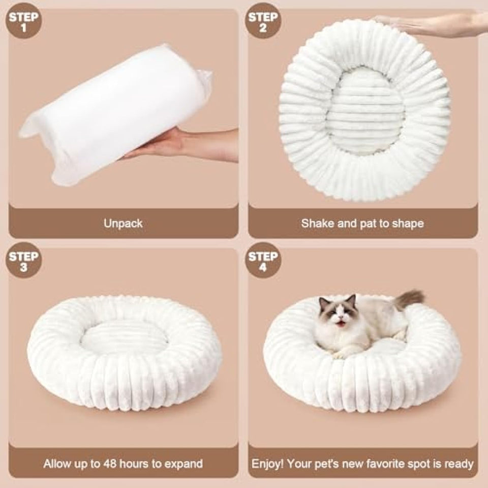 Self Warming Cat Bed for Indoor Cats, Donut Shape, Self-Heating Dog Bed with Non-Slip Bottom, Washable & Portable (Size S)