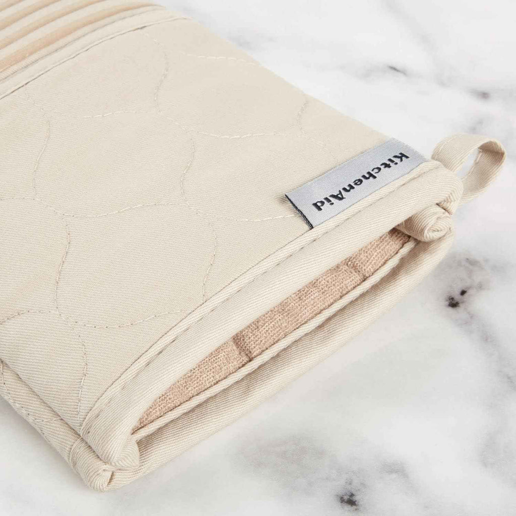 KITCHENAID Quilted Cotton Terry Cloth Oven Mitt, Pot Holder, Kitchen Towel 4-Pack Set, Heat Resistant, Silicone Grip, 16"x26", 7"x13" & 7"x10", Milkshake